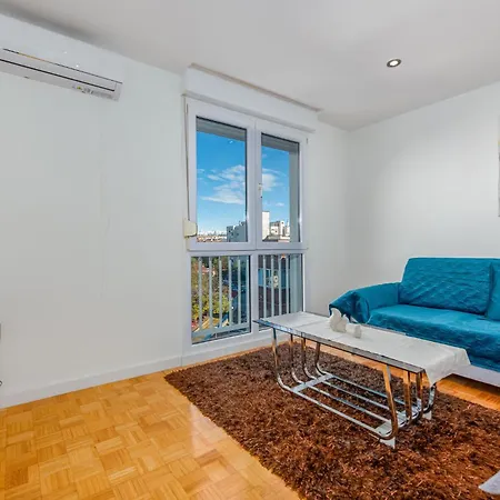 Awesome In With Wifi Apartment