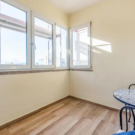 Awesome In With Wifi Apartamento Zadar